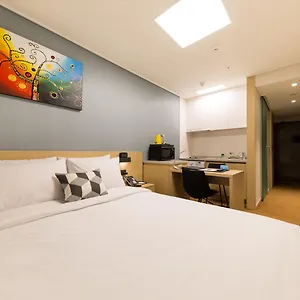 4* Hotel Howard Johnson By Wyndham Airport